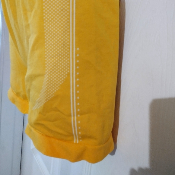 Kimberly Don't Stop Seamless Biker Short Set - NWT - Picture 6 of 6